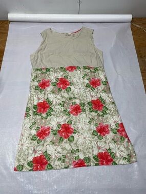 Floral Sleeveless Shift Dress - Beige with Red Floral Print